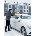 Автомобильная телескопическая щетка-сметка STAYER 805-1065мм 61048